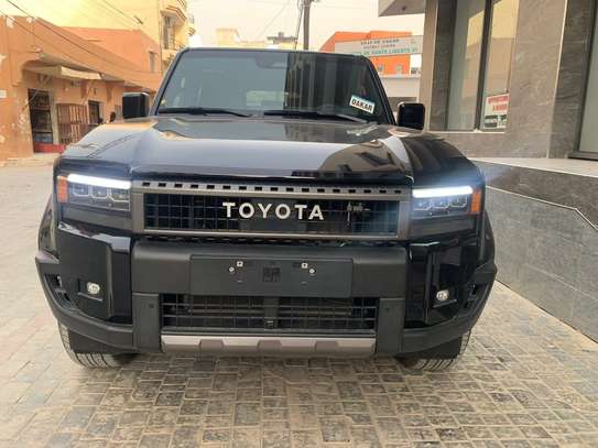 Toyota land cruiser 2025 image 1