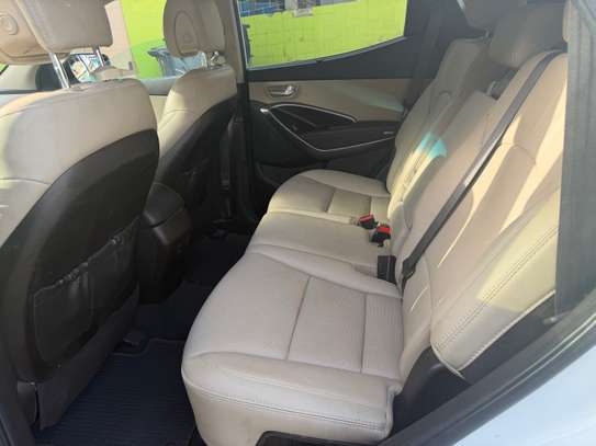 Hyundai Santafe 2017 image 13