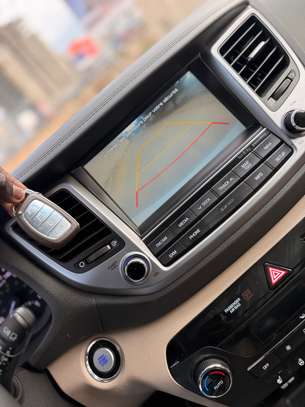 HYUNDAI TUCSON 2017 image 4