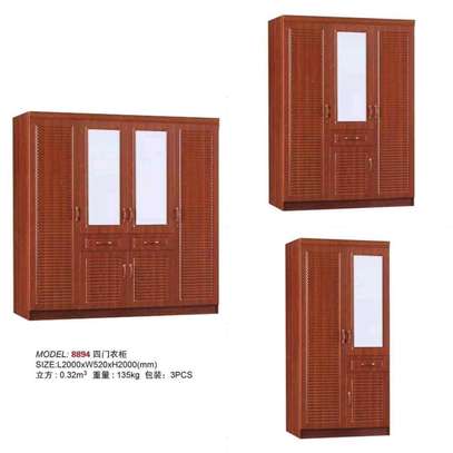 Armoire 3 portes image 3
