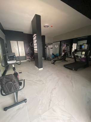 Appartement f4 à louer à fann résidence image 5