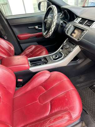 Range rover évoque image 5