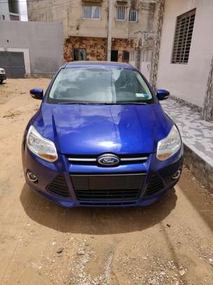 FORD FOCUS SE image 1