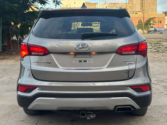 Hyundai Santafé 2017 venant image 3