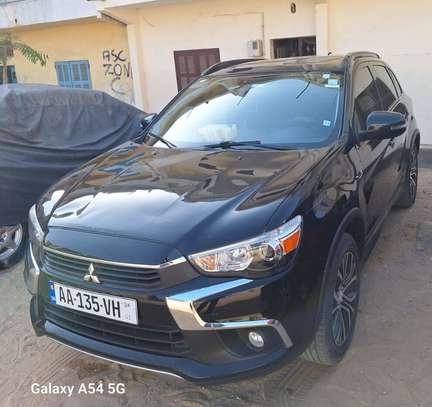 MITSUBISHI OUTLANDER 2017 image 1