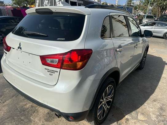 Mitsubishi RVR GT image 5
