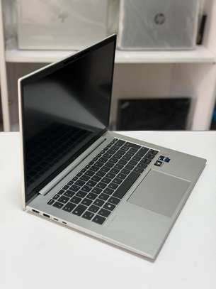 Hp EliteBook 840 9ème génération image 4