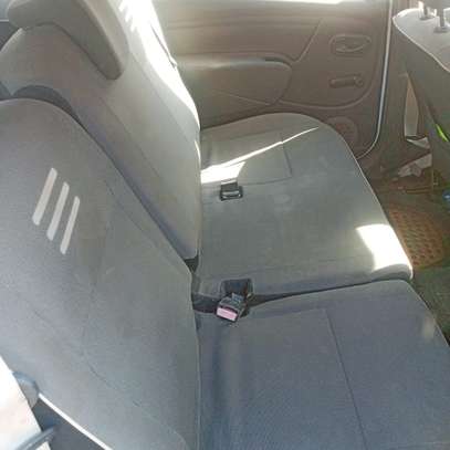 URGENT - Dacia Logan MCV Break (2012) Diesel image 1