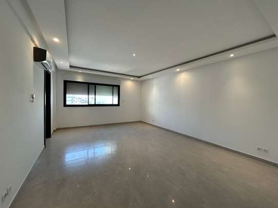 Beau F5 au Almadies King Fahd pour habitation ou bureau image 9