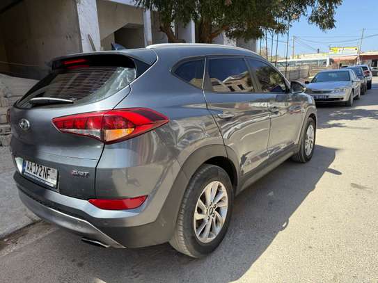 Hyundai image 5