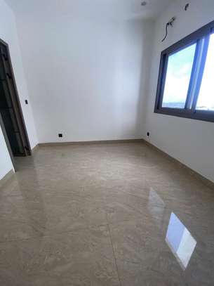 Appartement à louer sur sacré cœur image 11