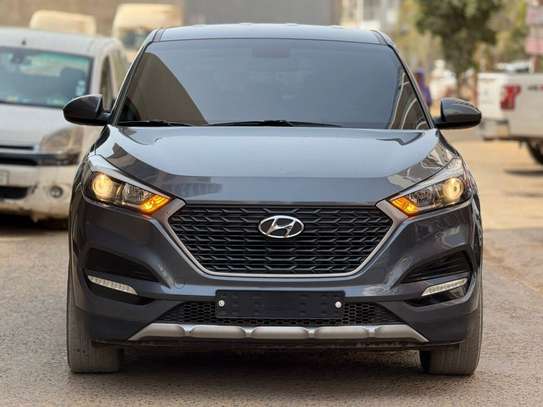 HYUNDAI TUCSON  2018 image 1