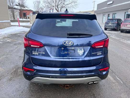 HYUNDAI SANTA FE 2017 image 14