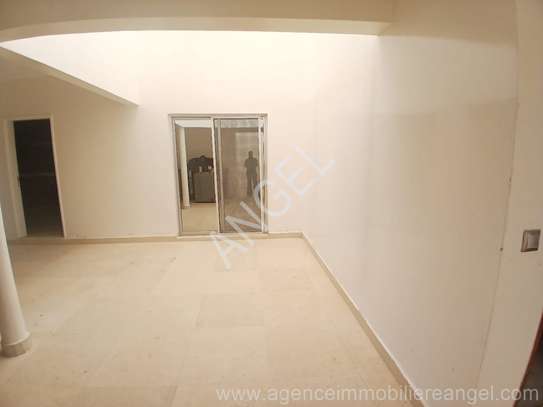 Ref_1761_GL Villa à louer aux almadies R+1 image 5