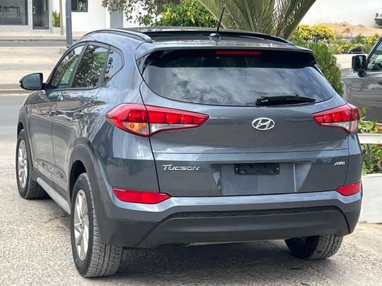 Hyundai Tucson image 5
