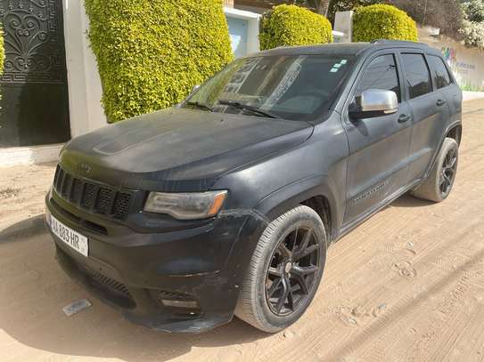 jeep grand cherockee image 9