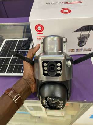 Caméra solaire 4g à double objectif image 1