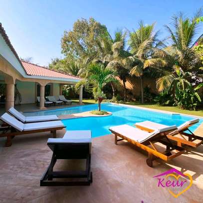 Villa harmonie et exotisme à vendre à Ngaparou image 1