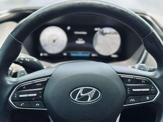 Hyundai santafe 2021 image 11