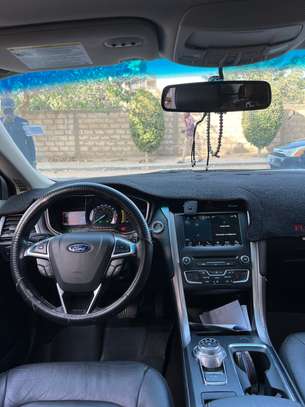 Ford fusion se 2017 image 3