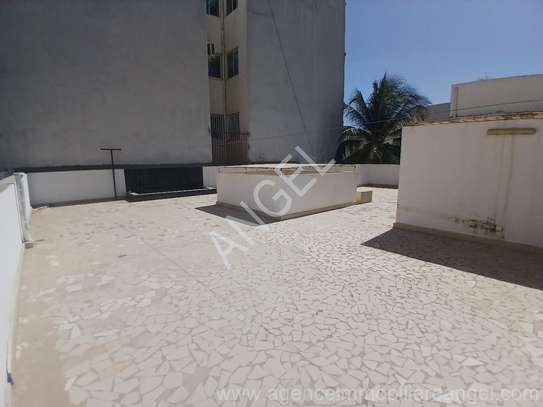 Ref_1761_GL Villa à louer aux almadies R+1 image 13