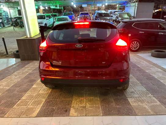 Ford focus se 2017 venant déjà dédouaner image 9