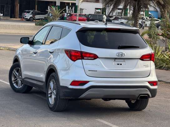 Hyundai SantaFe 2018 automatique essence image 6