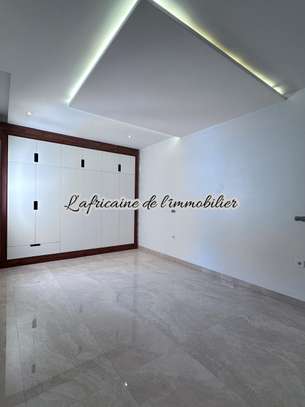 Appartement F3 à louer – Aux Mamelles image 11