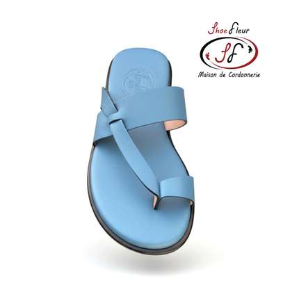 Chaussure homme sandale en cuir bleu ciel image 2
