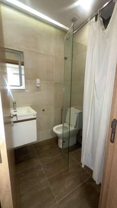 Appartement 3 chambres salon au Point E image 10