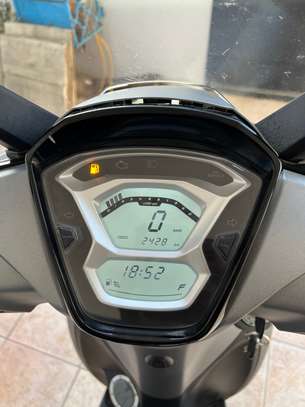 Kymco à vendre image 9