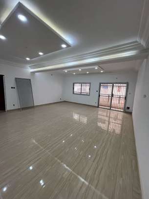APPARTEMENTS F5 AUX ALMADIES image 11
