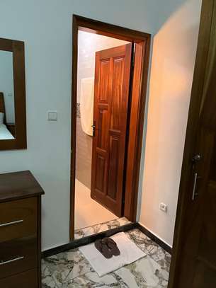 Joli appartement meublé à louer aux Mamelles image 6