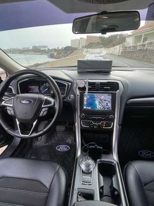 Ford fusion Titanium 2019 image 2