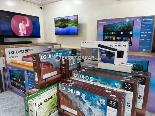 TÉLÉVISEUR SAMSUNG SMART 65 POUCES image 3
