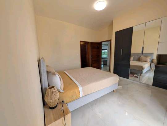 Villa r+1avec piscine meublé ngaparou image 8