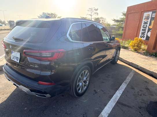 BMW X5 image 4