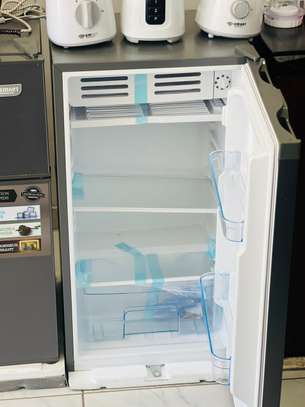 Refrigerateur smart technology bar une porte image 1