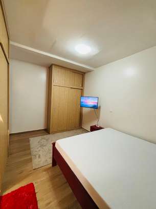 Chambre meublée image 2