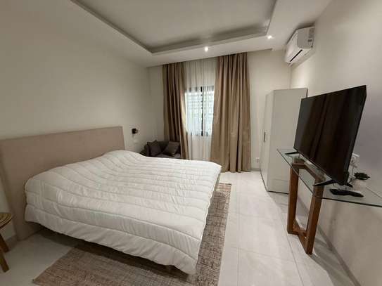 Appartement Meublé à Louer aux Plateaux image 1