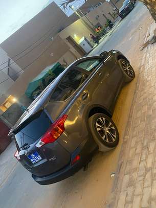 RAV4 2015 AWD Europeen image 2