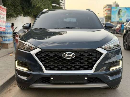 Hyundai  Tucson   2018/2019 image 2