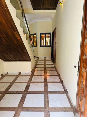 VILLA R+1 A LOUER AUX ALMADIES image 3