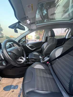 Peugeot 2008 2016  automatique diesel venant déjà dédouaner image 10