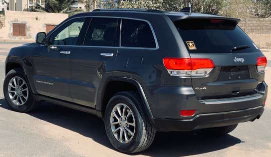 Jeep grand Cherokee Limited image 3