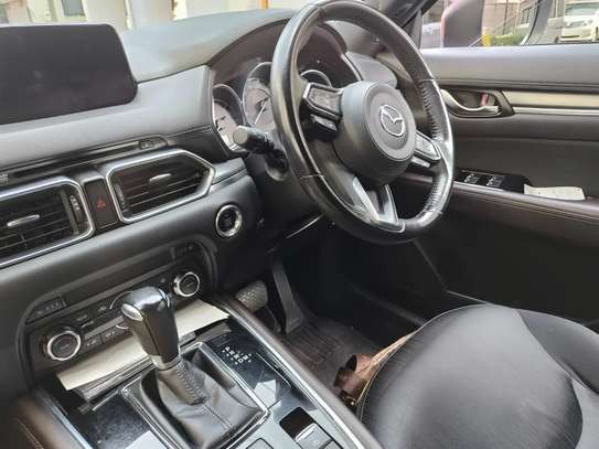 Mazda C8 2018 image 2