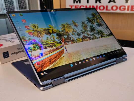 Lenovo Yoga 7i image 5