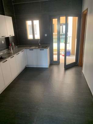 Très bel Appartement F4 à louer image 3