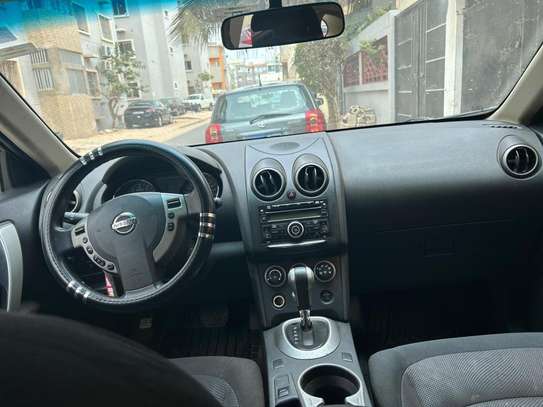 Nissan Rogue image 6