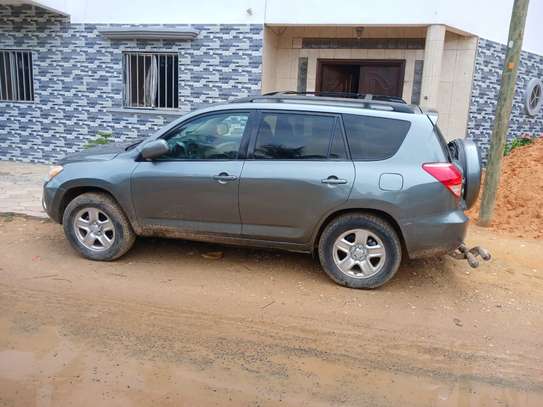 Toyota  rave 4 image 9